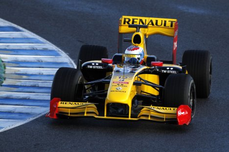 Petrov har god tid - først på Silverstone skal han score point for Renault